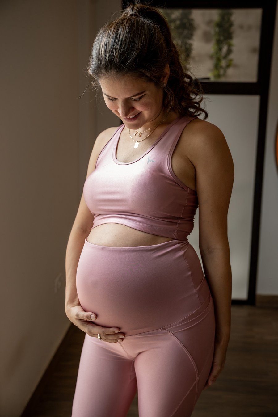Portada de la guía Cuerpo en movimiento, bebé en camino
